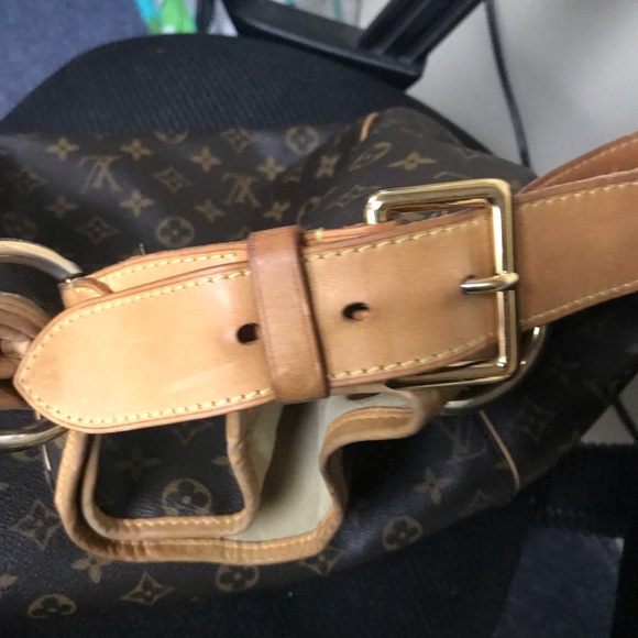 Trade with @kimmihoward1972 LV Galliera Gm & Eva DE for LV neverfull mm path2018 - Picture 7 of 16